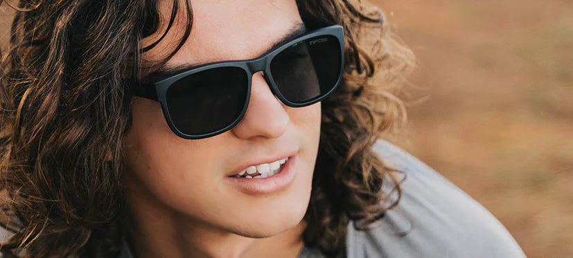 Lunettes De Soleil Tifosi Swank - Verres Simples, Taille BLACKOUT, Vélo